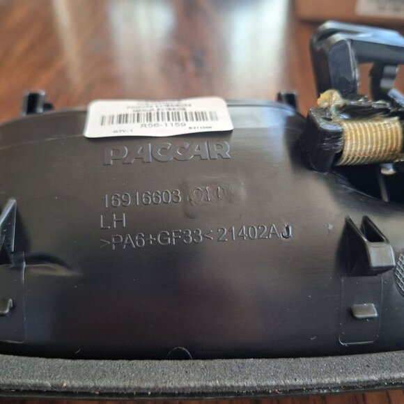 Paccar R56-1159 Handle Assembly Left LH  Peterbilt Semi Truck Replacement Part - Picture 4 of 6